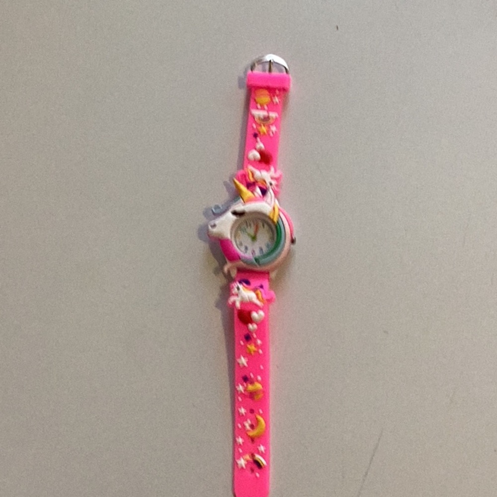 Pink Children’s Unicorn-Themed Wristwatch